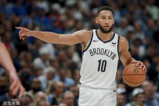 在防守库里 在防守库里