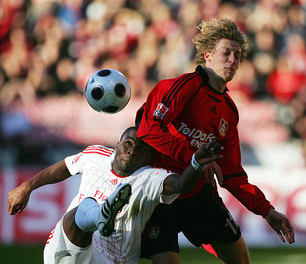 球和果断的 球和果断的