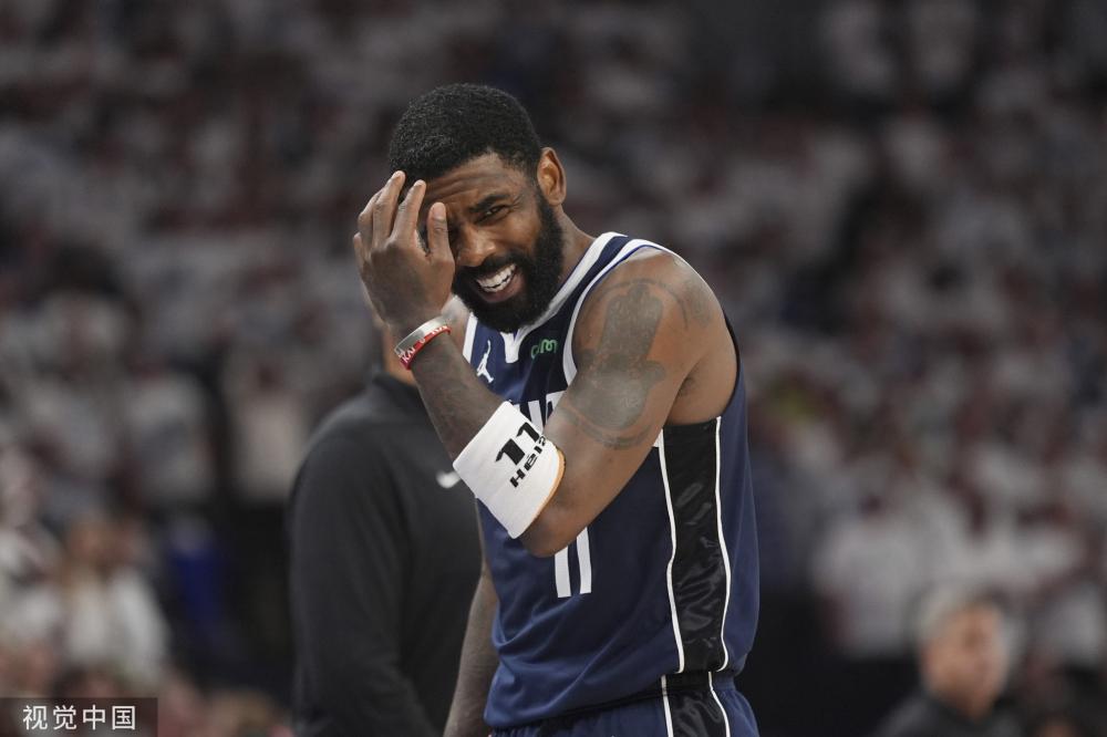 手的比赛中 手的比赛中