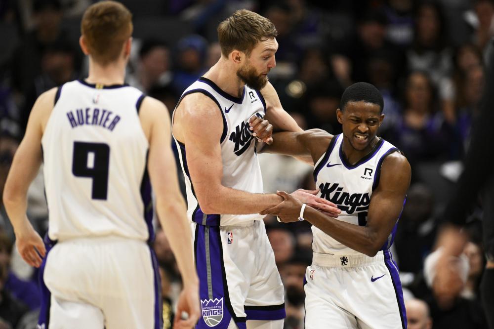 这位曾经效 这位曾经效